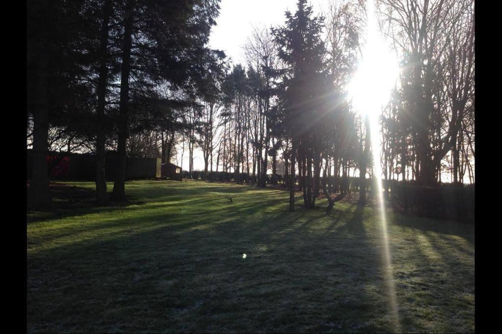 Вилла Brownhills Eaton  Экстерьер фото